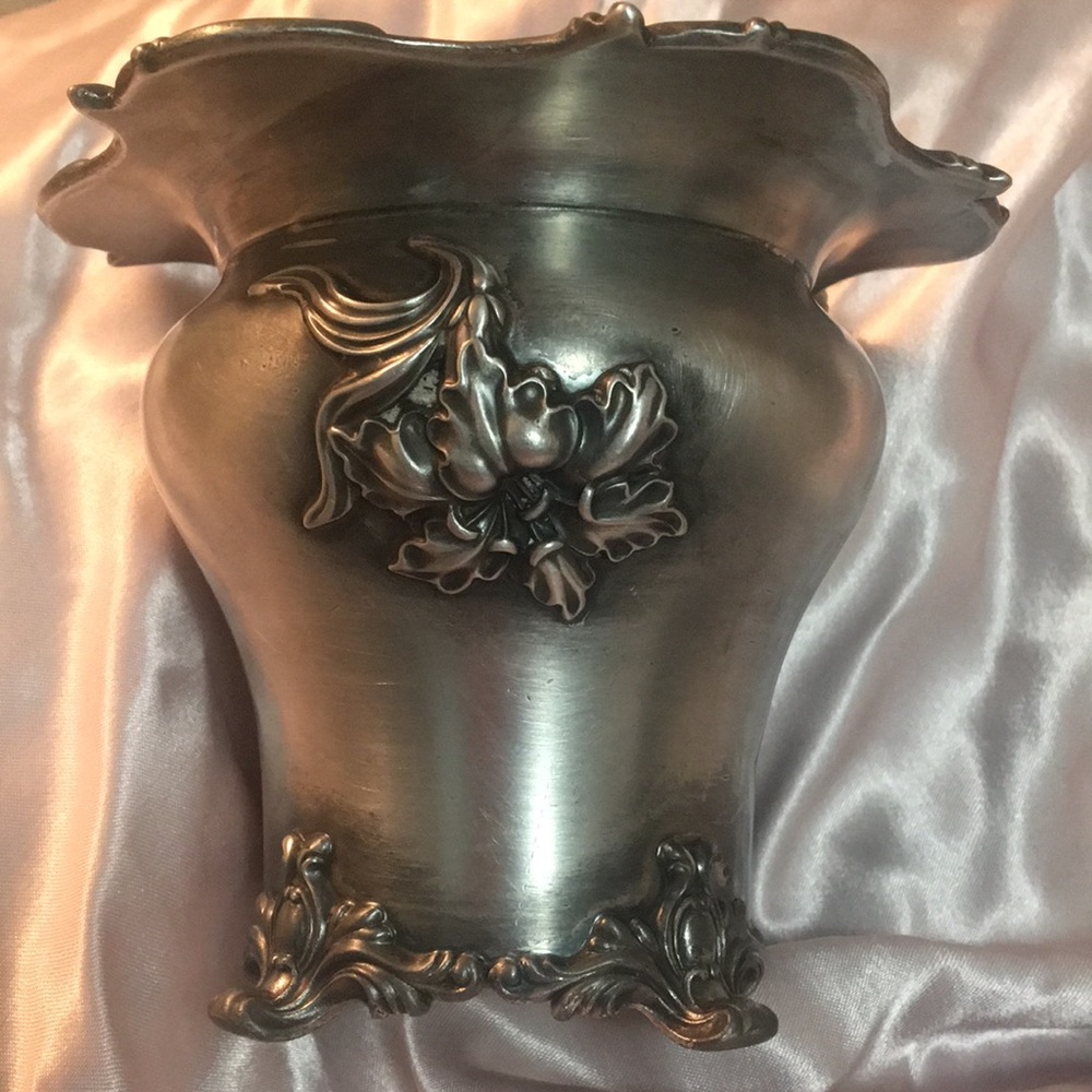 Derby silver Co. quadruple plate.
